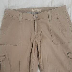 Levi's Tan Cargo Pants with Timeless Appeal